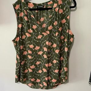 Roz and Ali Size 2x Top